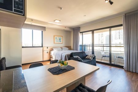 Sala/Quarto de apartamento para alugar com 1 quarto, 45m² em Melville Empresarial Ii, Barueri