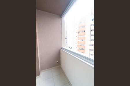 Apartamento para alugar com 42m², 2 quartos e sem vaga Apartamento para alugar com 42m², 2 quartos e sem vagaSacada da Sala