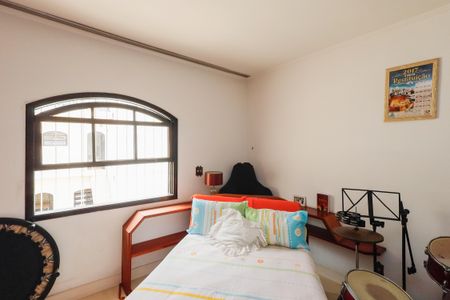 Casa à venda com 242m², 4 quartos e 2 vagasQuarto 1