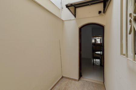 Casa à venda com 242m², 4 quartos e 2 vagasÁrea externa