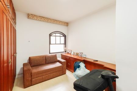 Casa à venda com 242m², 4 quartos e 2 vagasQuarto 2