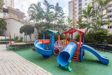 Apartamento para alugar com 147m², 3 quartos e 2 vagasÁrea comum - Playground