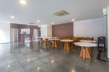 Apartamento para alugar com 147m², 3 quartos e 2 vagasÁrea comum - Salão de festas