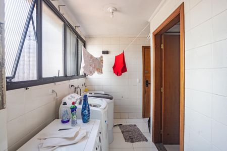 Apartamento para alugar com 147m², 3 quartos e 2 vagasÁrea de Serviço