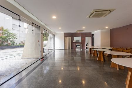 Apartamento para alugar com 147m², 3 quartos e 2 vagasÁrea comum - Salão de festas