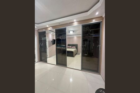 Quarto 1 de casa para alugar com 2 quartos, 152m² em Cidade São Mateus, São Paulo