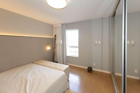 Apartamento à venda com 166m², 4 quartos e 3 vagasSuíte 1