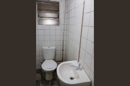 Casa para alugar com 60m², 1 quarto e sem vaga Casa para alugar com 60m², 1 quarto e sem vagaBanheiro