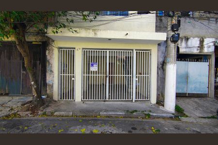 Casa para alugar com 60m², 1 quarto e sem vaga Casa para alugar com 60m², 1 quarto e sem vagaFachada