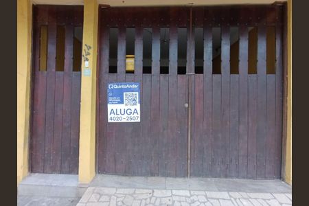 Apartamento para alugar com 70m², 2 quartos e sem vagaFachada