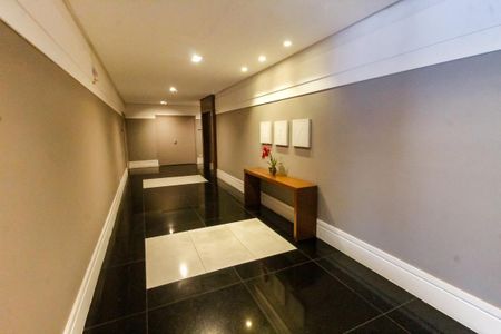 Apartamento à venda com 162m², 2 quartos e 2 vagashall