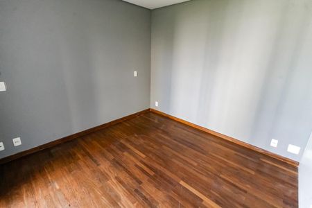 Apartamento à venda com 162m², 2 quartos e 2 vagasSuíte