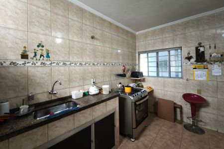 Casa à venda com 150m², 3 quartos e 2 vagas Casa à venda com 150m², 3 quartos e 2 vagasCozinha