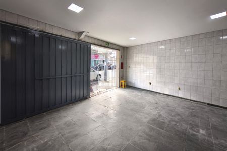 Casa à venda com 150m², 3 quartos e 2 vagas Casa à venda com 150m², 3 quartos e 2 vagasCômodo extra