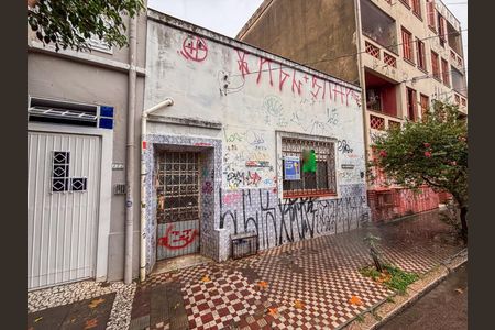 Casa à venda com 209m², 3 quartos e sem vagaFachada