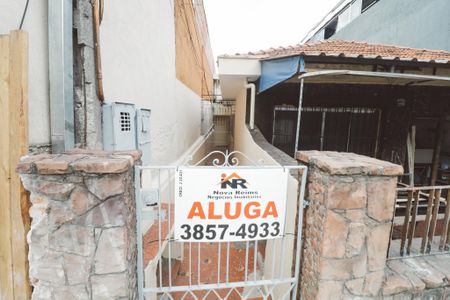 Casa para alugar com 70m², 2 quartos e sem vaga Casa para alugar com 70m², 2 quartos e sem vagaFachada