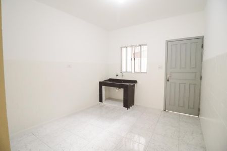 Casa para alugar com 70m², 2 quartos e sem vaga Casa para alugar com 70m², 2 quartos e sem vagaCozinha