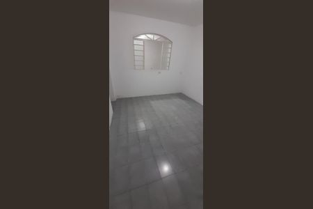 Casa para alugar com 2 quartos, 70m² em Jardim Sapopemba, São Paulo