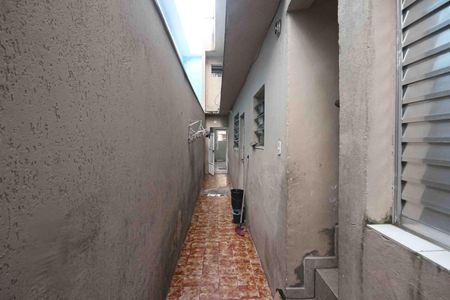 Casa para alugar com 70m², 1 quarto e 1 vaga Casa para alugar com 70m², 1 quarto e 1 vagaCorredor