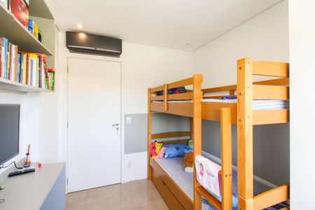 Apartamento para alugar com 76m², 2 quartos e 1 vaga Apartamento para alugar com 76m², 2 quartos e 1 vagaQuarto