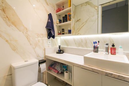 Apartamento para alugar com 76m², 2 quartos e 1 vaga Apartamento para alugar com 76m², 2 quartos e 1 vagaBanheiro