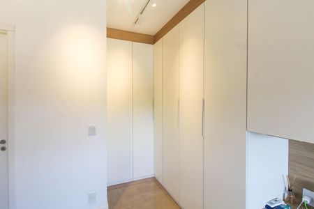 Apartamento para alugar com 76m², 2 quartos e 1 vaga Apartamento para alugar com 76m², 2 quartos e 1 vagaSuíte