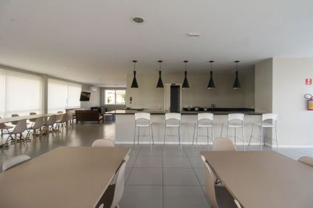 Apartamento para alugar com 76m², 2 quartos e 1 vaga Apartamento para alugar com 76m², 2 quartos e 1 vagaÁrea comum - Salão de festas