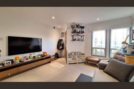 Sala de casa à venda com 3 quartos, 164m² em Vila Romana, São Paulo