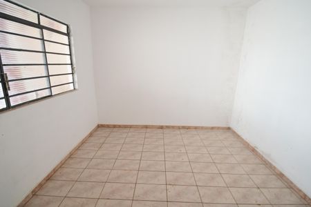 Casa à venda com 250m², 3 quartos e 6 vagasQuarto de Serviço