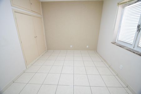 Casa à venda com 250m², 3 quartos e 6 vagasQuarto 2