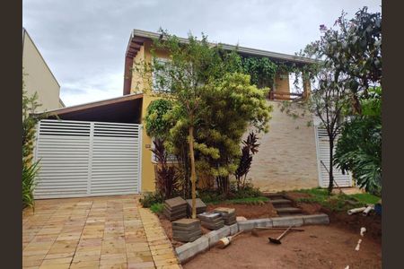 Casa de condomínio à venda com 268m², 3 quartos e 5 vagasFoto 46