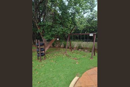 Casa de condomínio à venda com 268m², 3 quartos e 5 vagasFoto 03