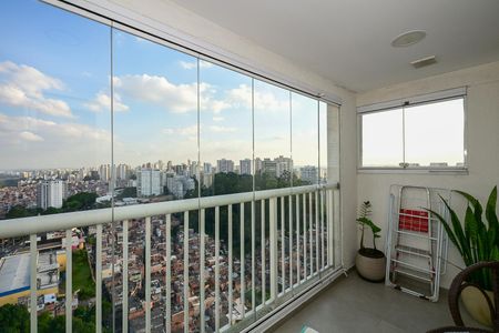 Apartamento à venda com 63m², 2 quartos e 2 vagasVaranda
