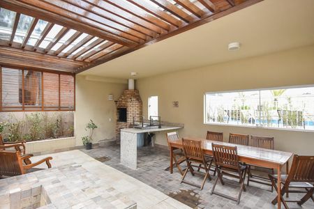 Apartamento à venda com 63m², 2 quartos e 2 vagasChurrasqueira