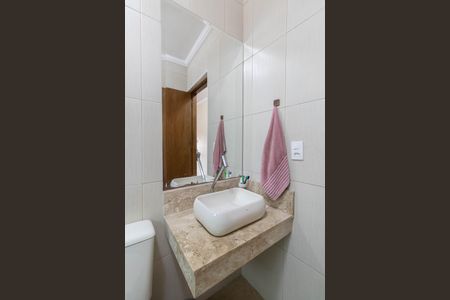 Casa para alugar com 250m², 4 quartos e 2 vagasBanheiro