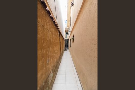 Casa para alugar com 250m², 4 quartos e 2 vagasCorredor