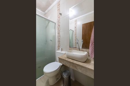 Casa para alugar com 250m², 4 quartos e 2 vagas Casa para alugar com 250m², 4 quartos e 2 vagasBanheiro