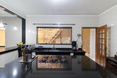 Casa para alugar com 250m², 4 quartos e 2 vagas Casa para alugar com 250m², 4 quartos e 2 vagasCozinha