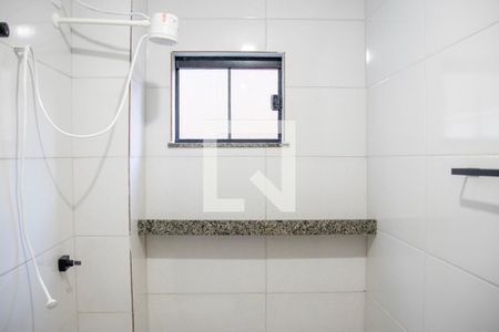 Banheiro de kitnet/studio para alugar com 1 quarto, 45m² em Setor Vila João Vaz, Goiânia