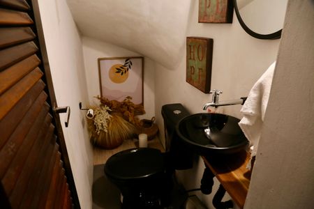 Casa à venda com 100m², 2 quartos e 1 vaga Casa à venda com 100m², 2 quartos e 1 vagaLavabo