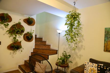 Casa à venda com 100m², 2 quartos e 1 vaga Casa à venda com 100m², 2 quartos e 1 vagaSala