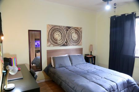 Casa à venda com 100m², 2 quartos e 1 vaga Casa à venda com 100m², 2 quartos e 1 vagaQuarto 1