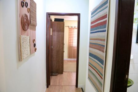 Casa à venda com 100m², 2 quartos e 1 vaga