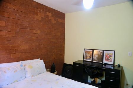 Casa à venda com 100m², 2 quartos e 1 vaga Casa à venda com 100m², 2 quartos e 1 vagaQuarto 2