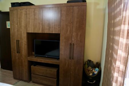 Casa à venda com 100m², 2 quartos e 1 vaga