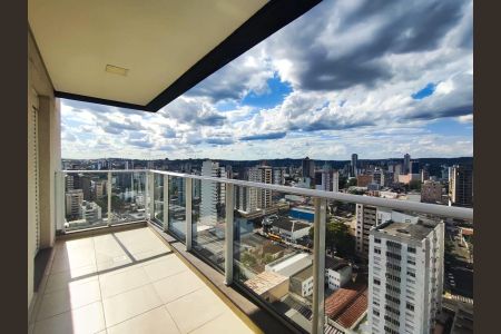 Apartamento para alugar com 135m², 3 quartos e 2 vagasVaranda