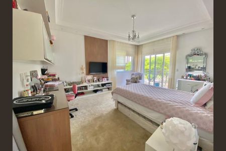 Casa de condomínio à venda com 1000m², 5 quartos e 3 vagasFoto 16