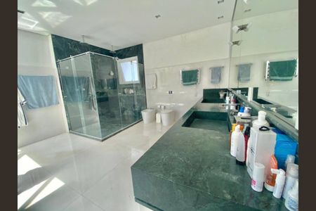 Casa de condomínio à venda com 1000m², 5 quartos e 3 vagasFoto 07