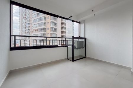 Studio para alugar com 37m², 1 quarto e sem vaga Studio para alugar com 37m², 1 quarto e sem vagaStudio - Varanda