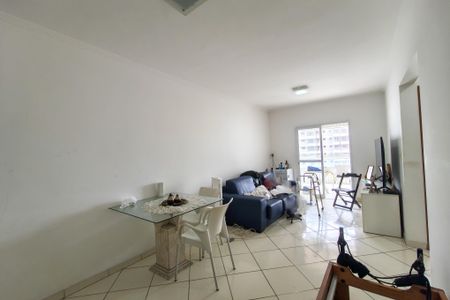 Sala  de apartamento para alugar com 2 quartos, 112m² em Guilhermina, Praia Grande